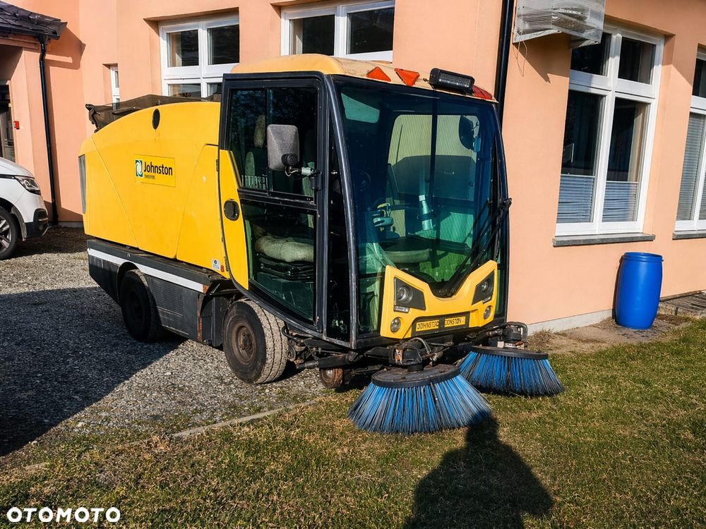 Inny Zamiatarka#Johnston#CX201#Szczotka#Bucher - 1