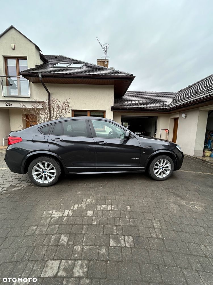 BMW X4 xDrive20i - 11