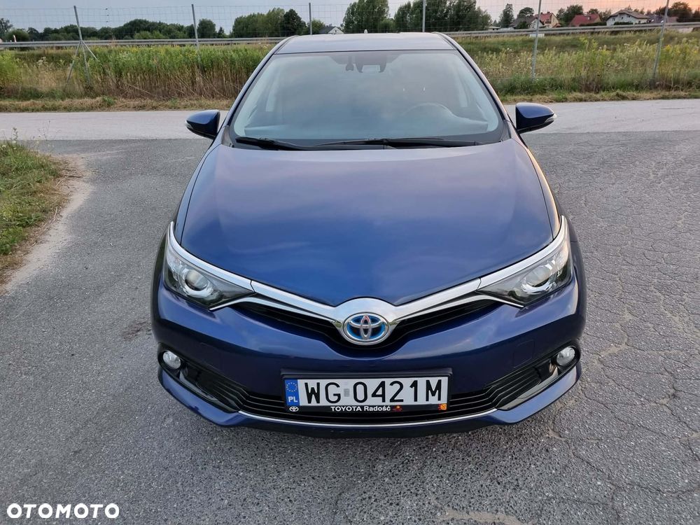 Toyota Auris 1.8 VVT-i Automatik Edition - 2