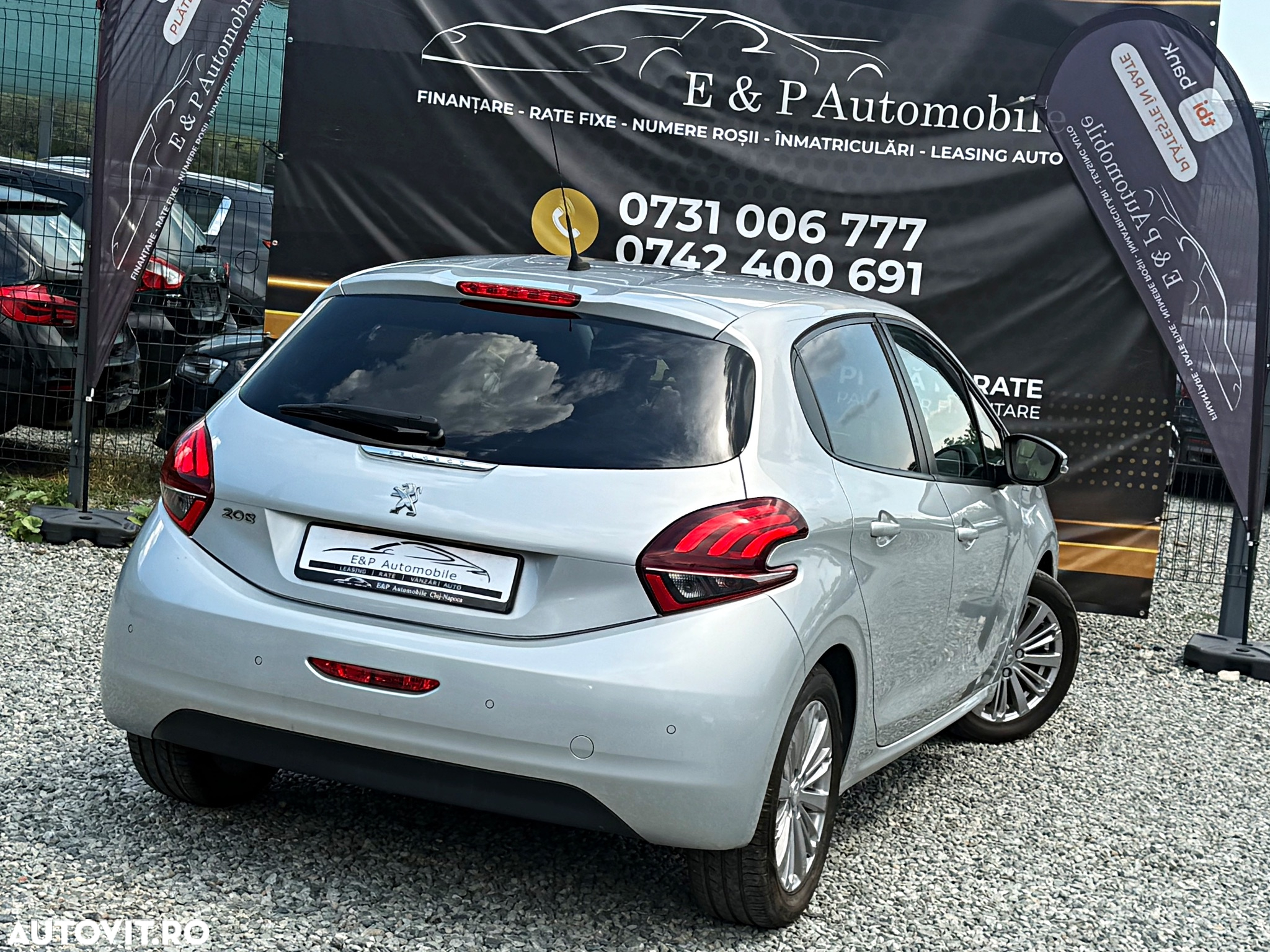 Peugeot 208 1.2 L PureTech Style - 4