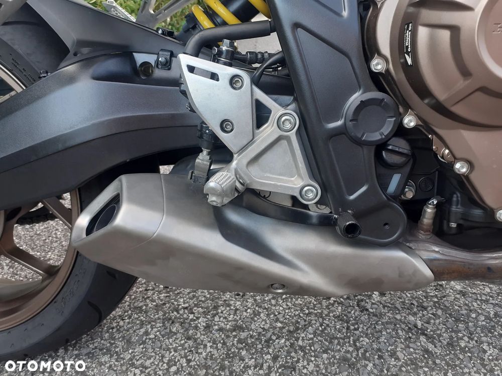 Honda CB - 14