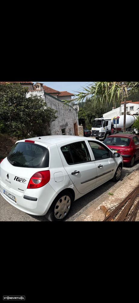 Renault Clio 1.5 dCi Confort - 5