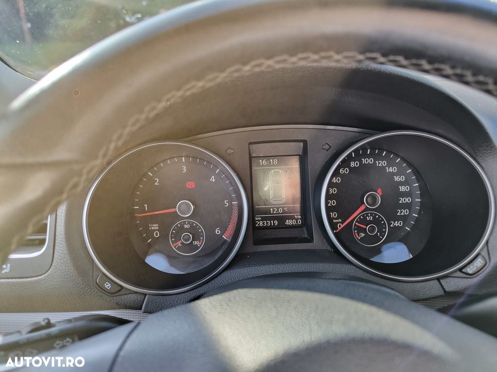 Volkswagen Golf 1.6 TDI DPF Comfortline - 6
