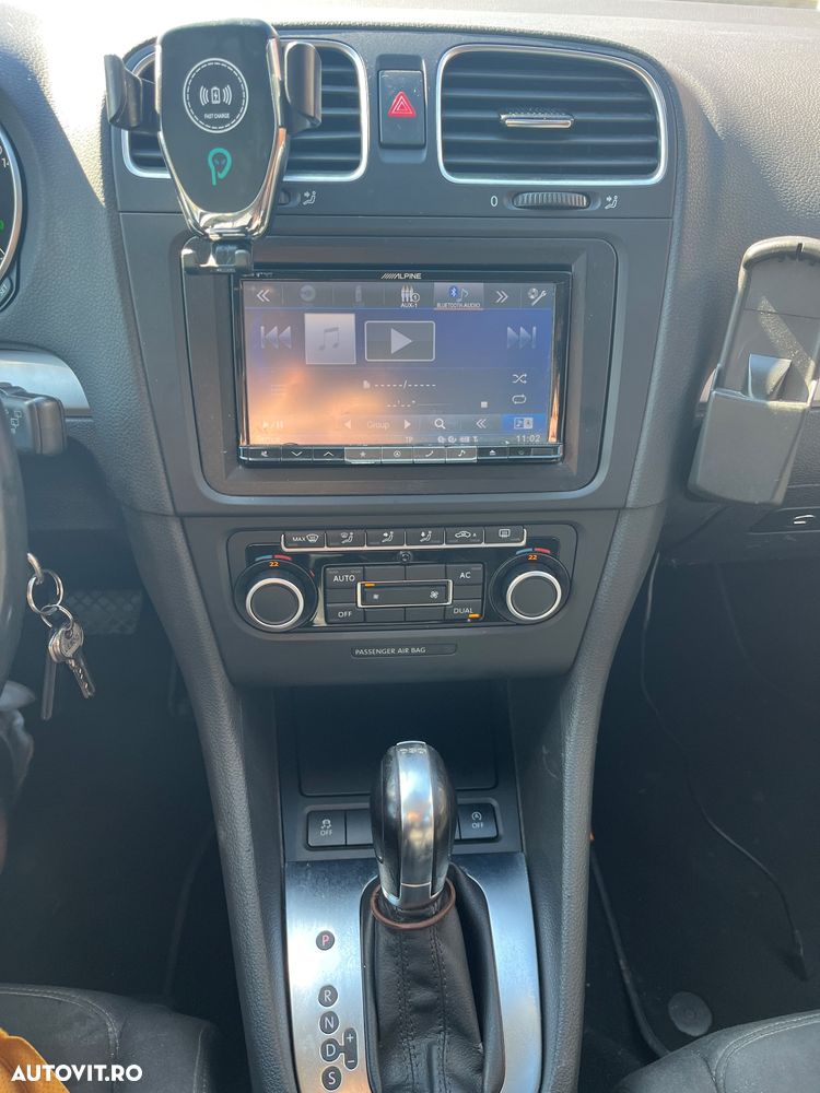 Volkswagen Golf 1.6 TDI DPF BlueMotion Technology DSG Comfortline - 3