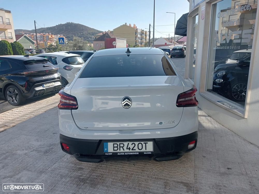 Citroën e-C4 X 54 kWh Autonomia Alargada Max - 15