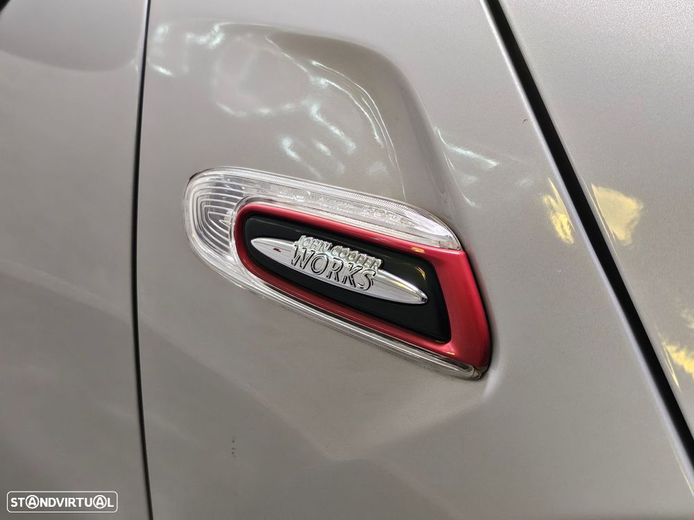 MINI 3 Portas John Cooper Works Aut. - 30