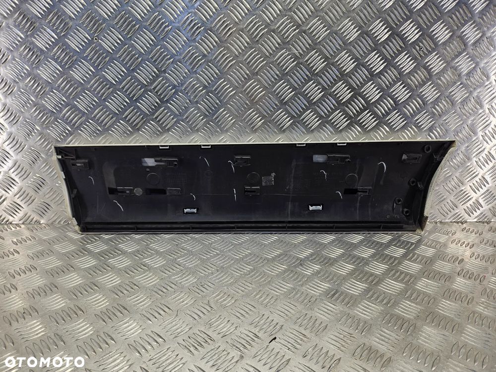 AUDI Q7 4L LIFT 09-15R LISTWA DOLNA S-LINE LISTWY DRZWI PRZOD TYL PRAWA LEWA BIALE LY9C 4L0853959 4L0853960 4L0853969 4L0853970 KOMPLET - 12