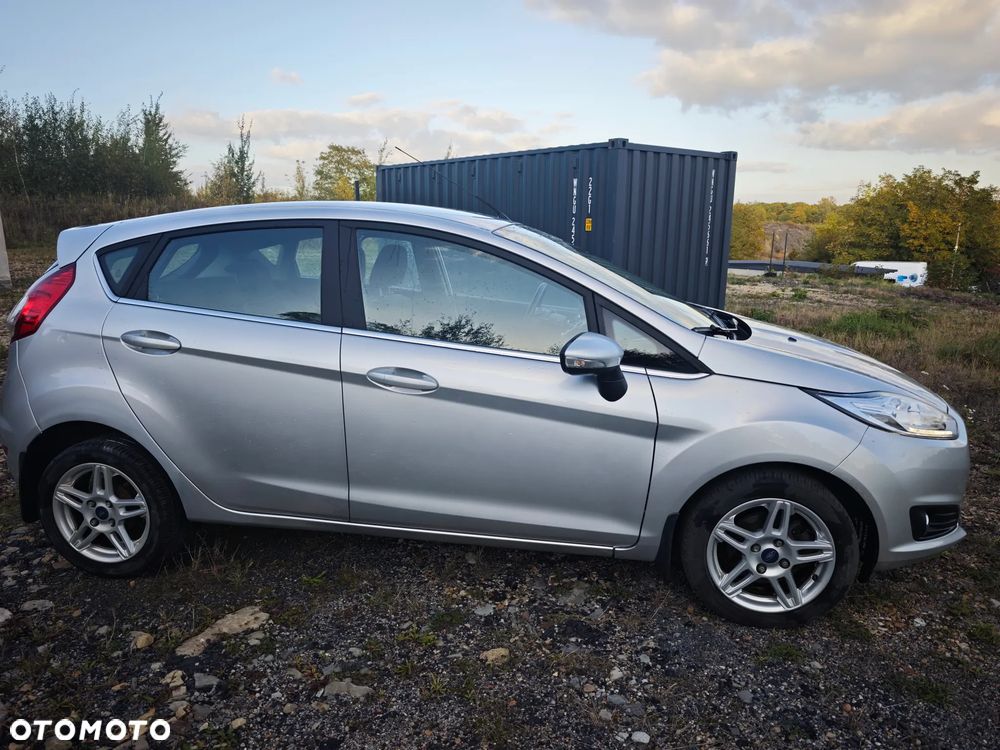 Ford Fiesta - 4