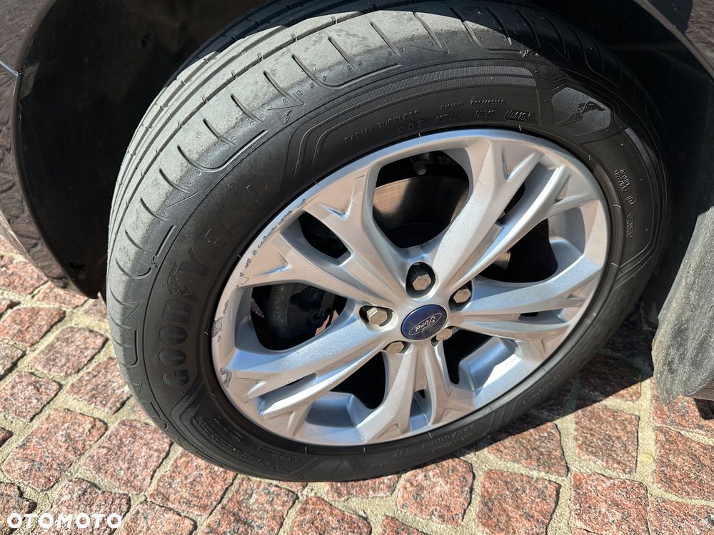 Ford S-Max 2.0 TDCi DPF Business Edition - 32
