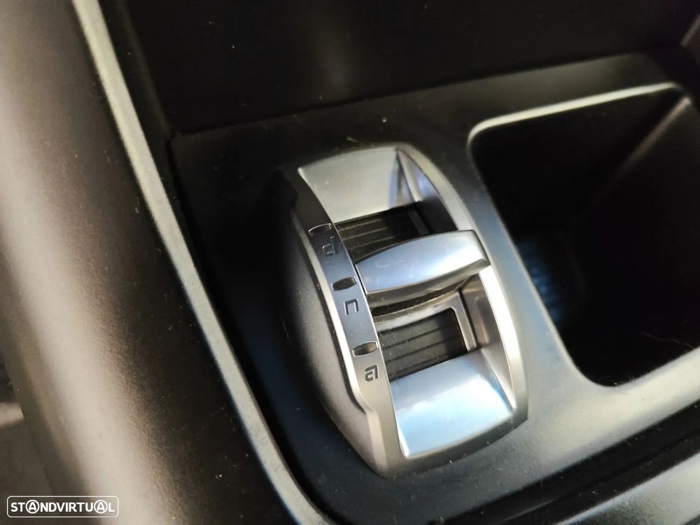 Alfa Romeo Giulietta 1.6 JTDm Progression - 30