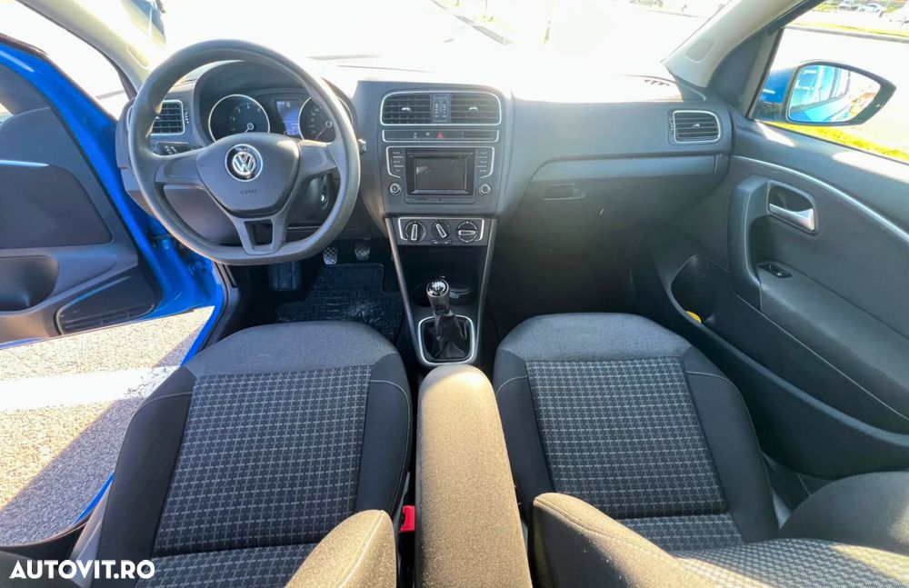 Volkswagen Polo 1.2 TSI Comfortline - 6