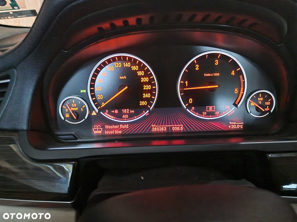 BMW Seria 7 - 8