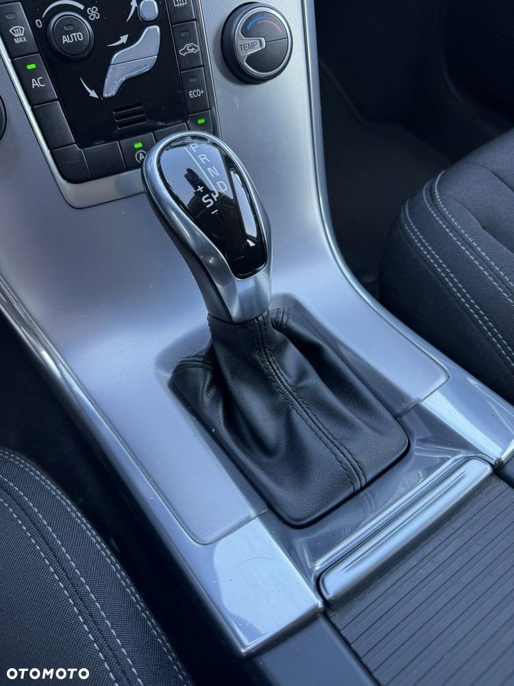Volvo XC 60 - 20