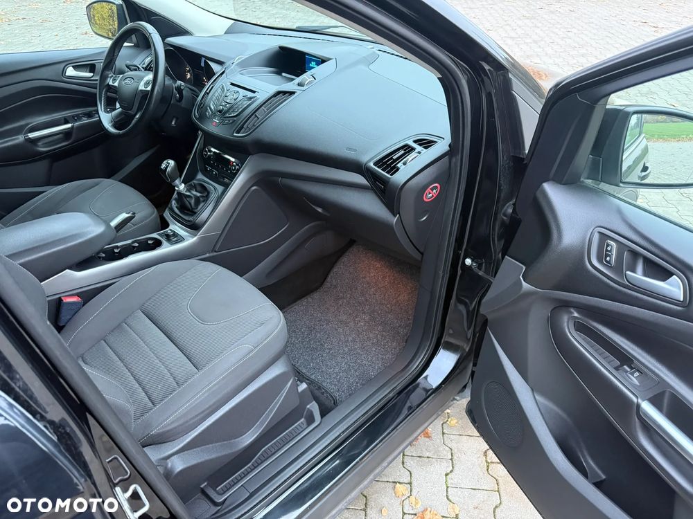 Ford Kuga 2.0 TDCi 2x4 Individual - 22