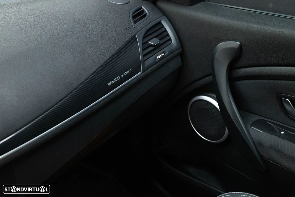 Renault Mégane Coupe 2.0 T 16V RS - 28