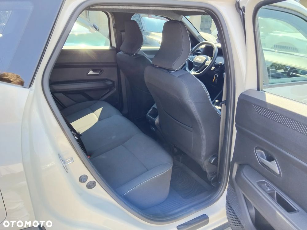 Dacia Duster 1.6 Full Hybrid 140 Expression MMT - 27
