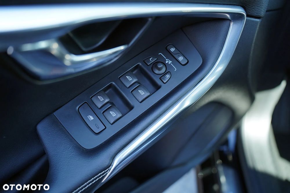 Volvo V40 T4 Geartronic RDesign - 28