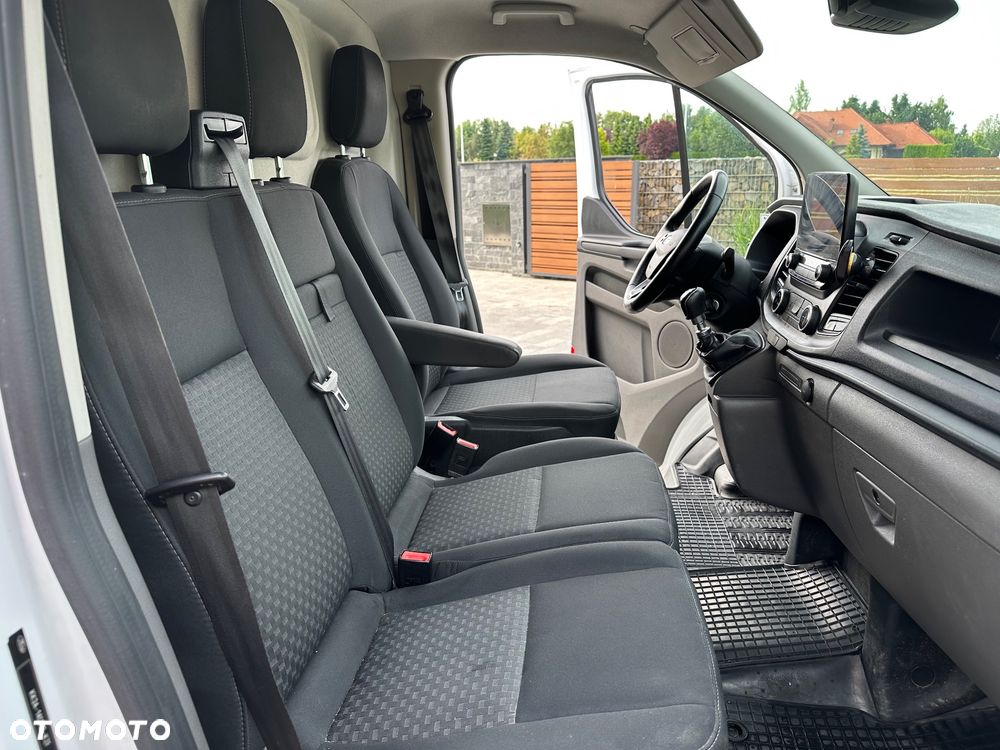 Ford Transit Custom - 16