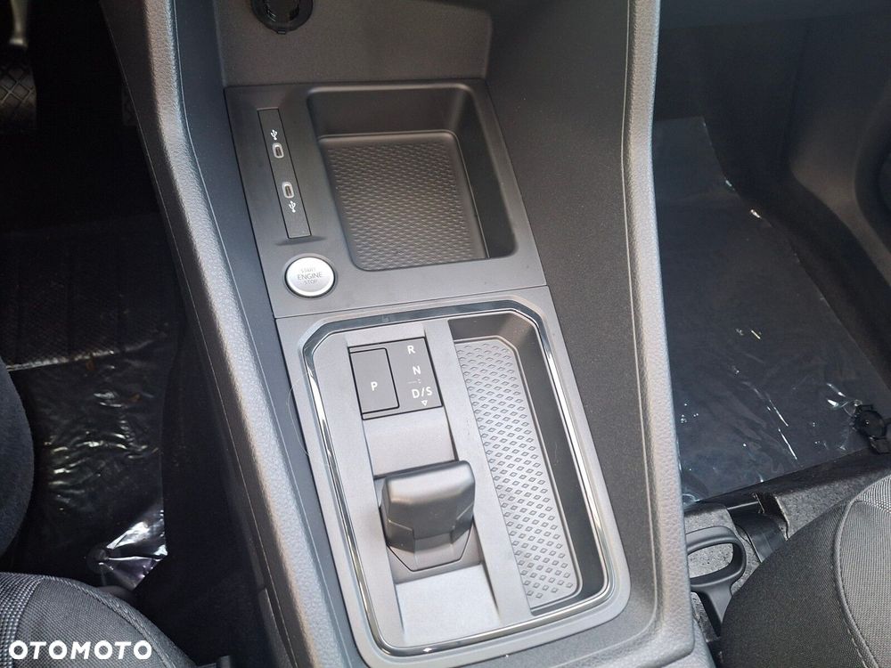 Volkswagen Caddy - 27