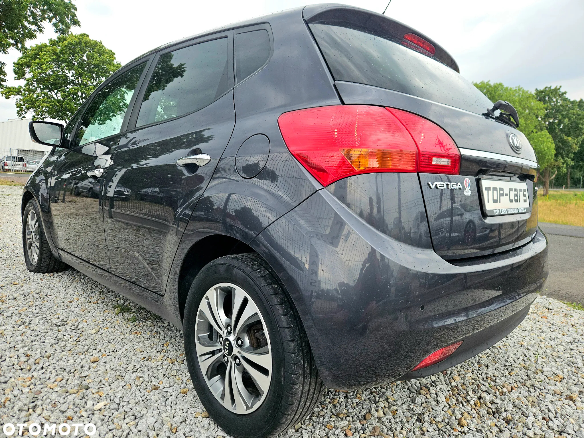 Kia Venga 1.6 CRDi 128 Fifa World Cup Edition - 11