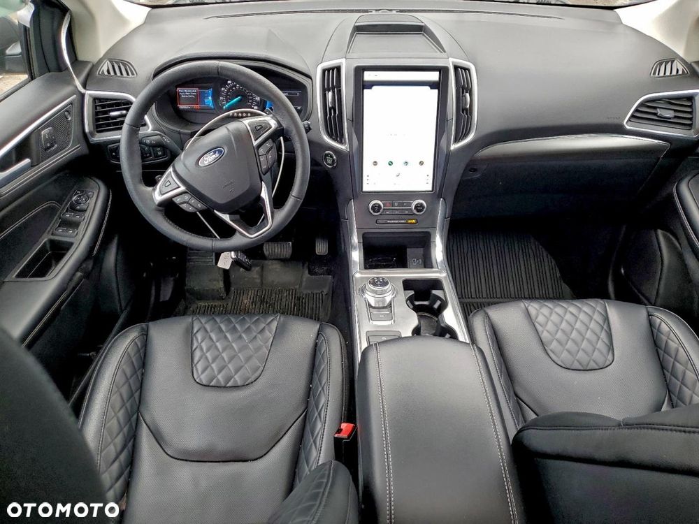 Ford Edge - 8