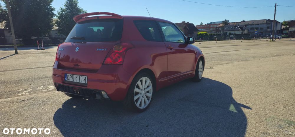 Suzuki Swift - 4