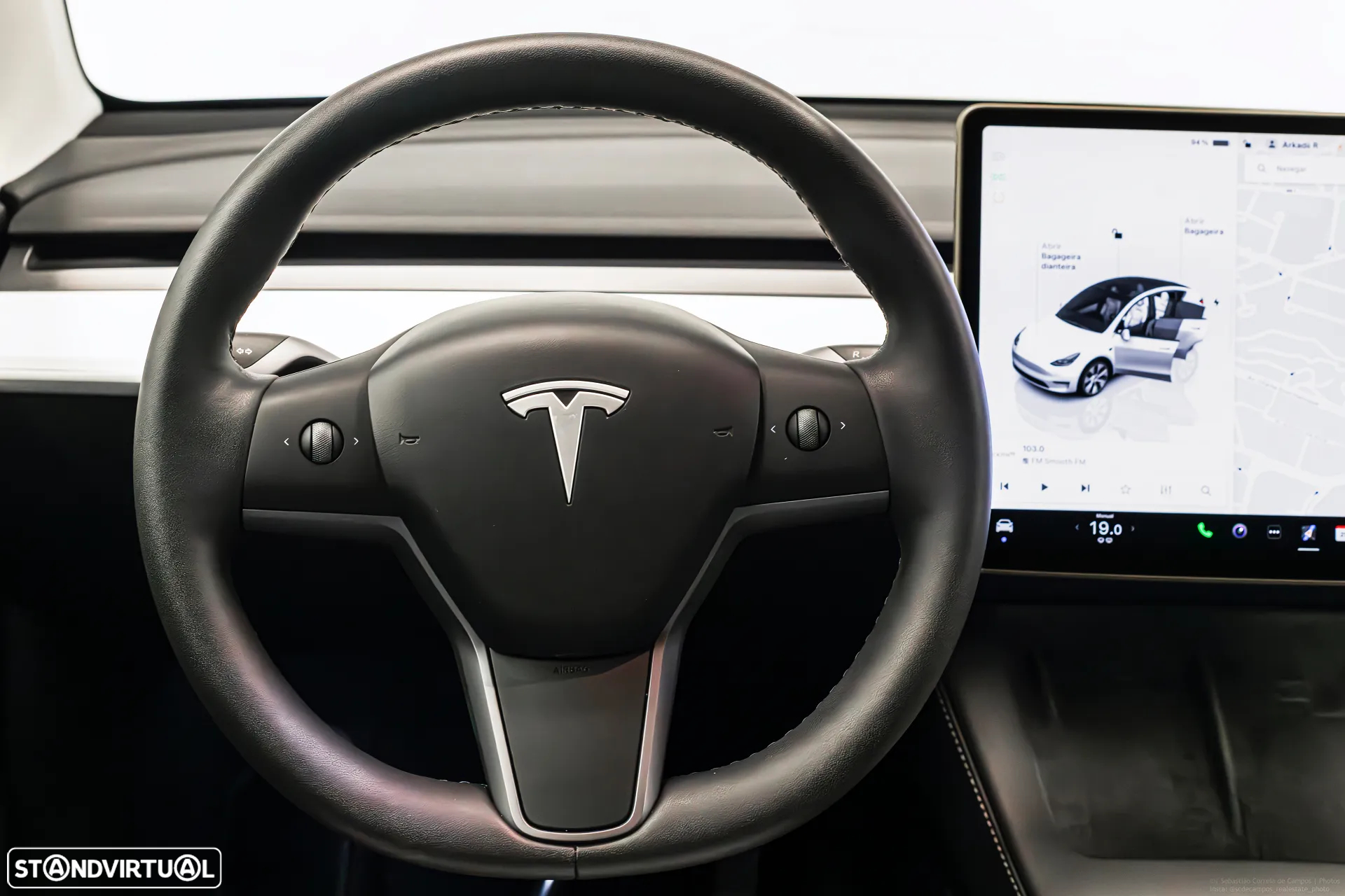Tesla Model Y Long Range Tração Integral - 16