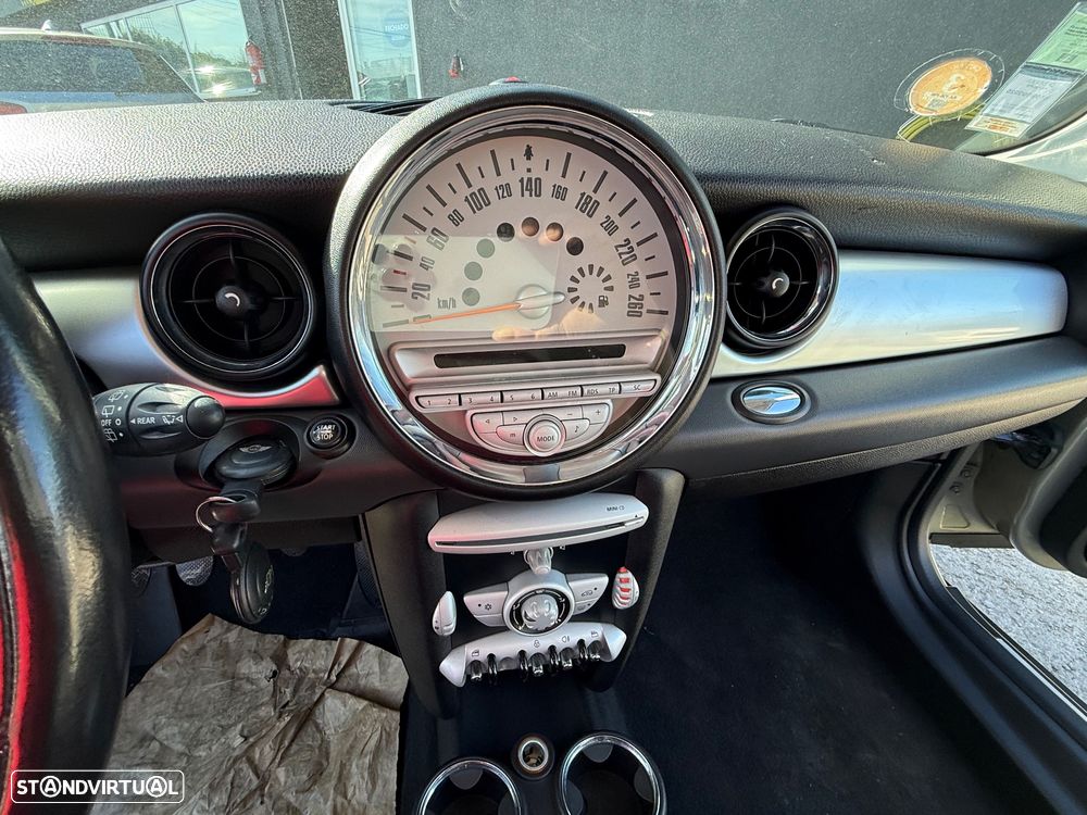 MINI Clubman Cooper D - 12