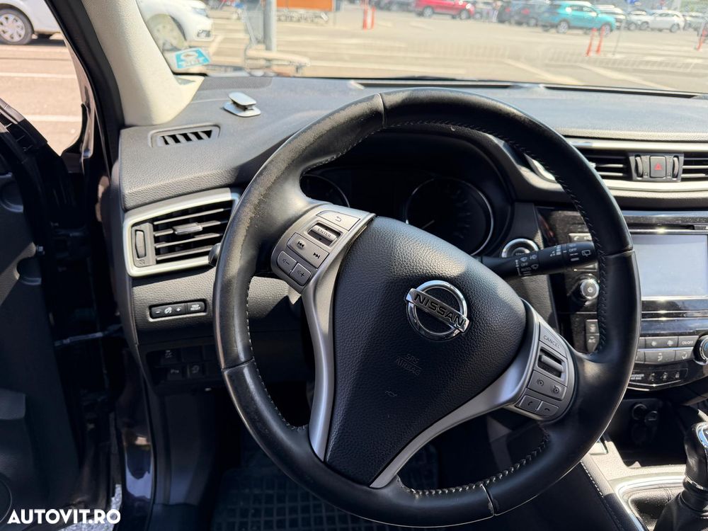 Nissan Qashqai 1.6 DCI Start/Stop 4X4-i Tekna - 12
