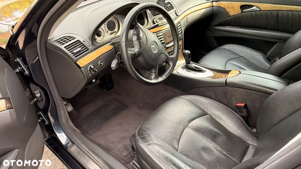 Mercedes-Benz Klasa E - 7
