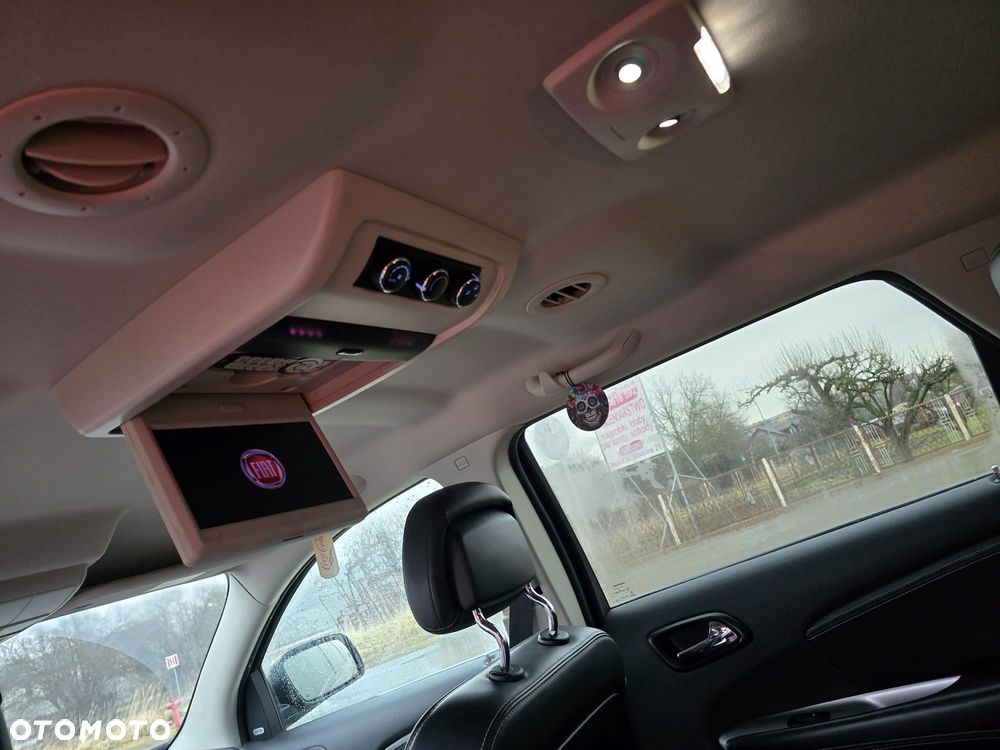 Fiat Freemont 2.0 Multijet 16V DPF Automatik Allrad Lounge - 19