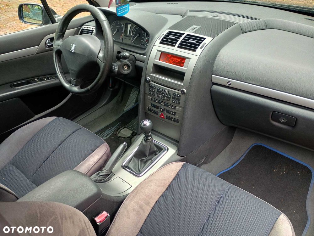 Peugeot 407 - 7