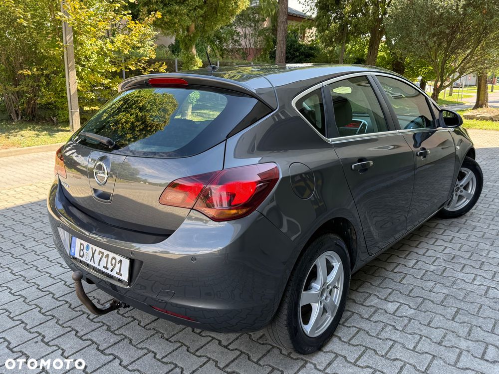 Opel Astra 1.6 ECOFLEX Start/Stop Edition - 3