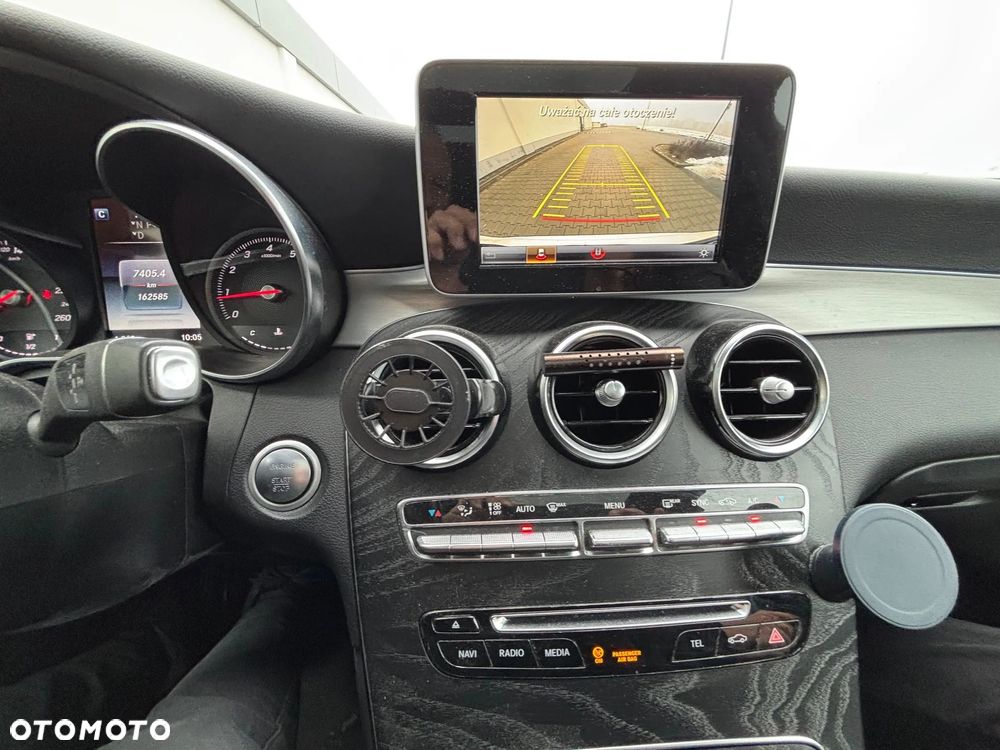 Mercedes-Benz GLC 300 4Matic 9G-TRONIC Exclusive - 13