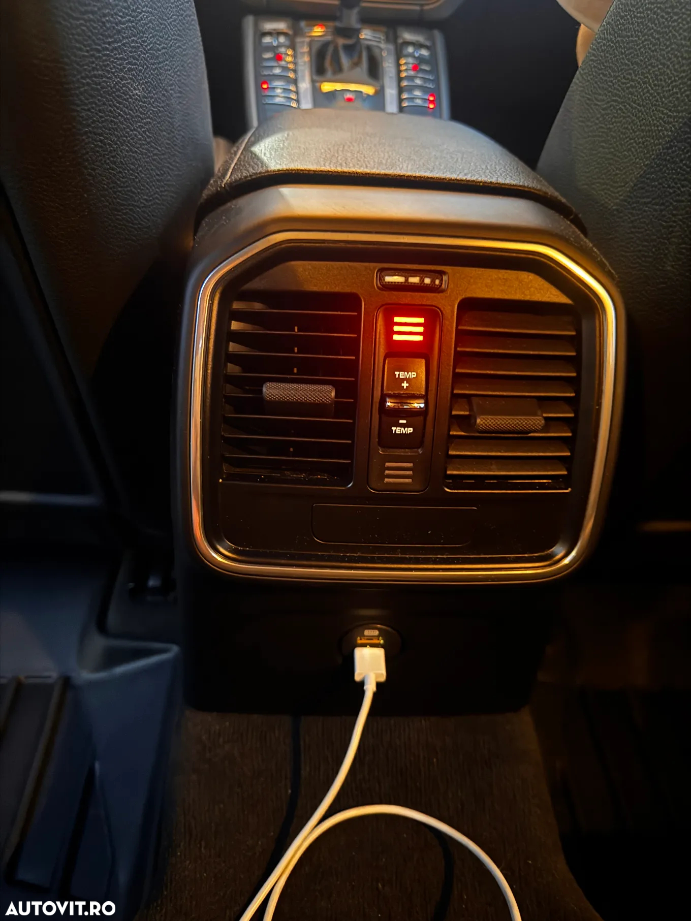 Porsche Macan Standard - 10