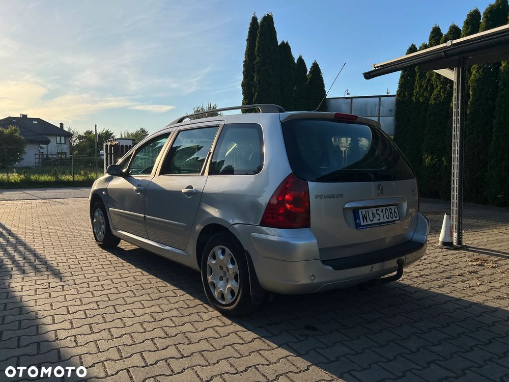 Peugeot 307 1.6 HDi Premium - 1
