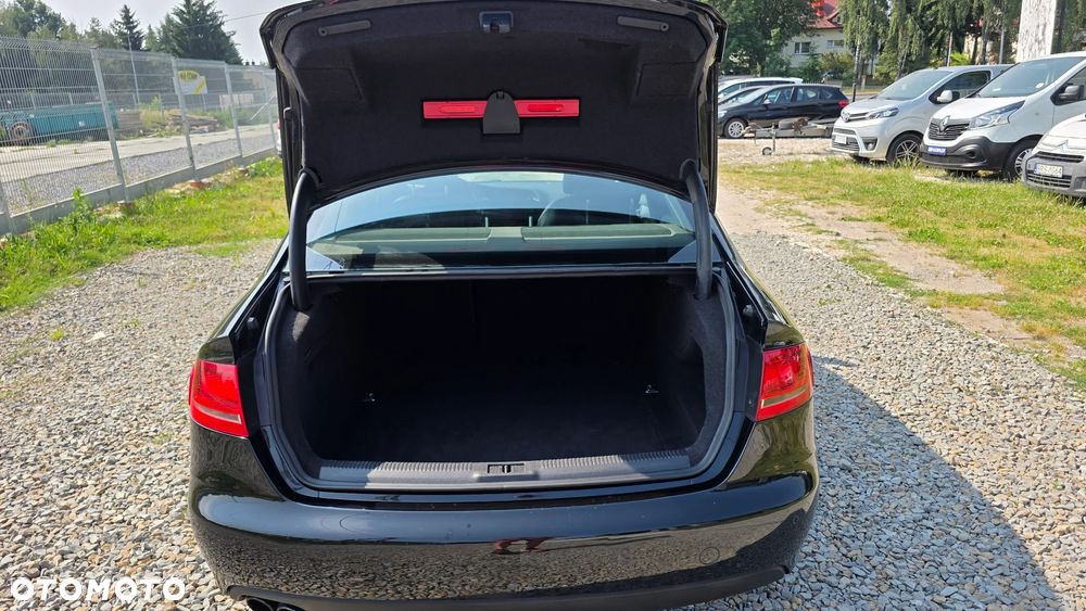 Audi A4 Limousine 1.8 TFSI S line Sportpaket - 26