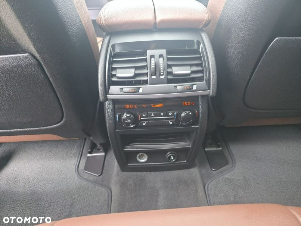 BMW X5 xDrive30d - 18