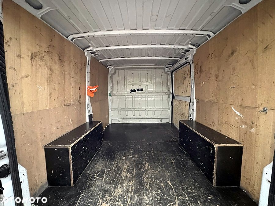Fiat Ducato 2.0 MultiJet na zwykłym suchym pasku Klima Navi Kamera PDC Bluetooth USB Wspomaganie Centralny Elektryka Rozrząd po wymianie Oryg 176 tys km 2016 rok - 37