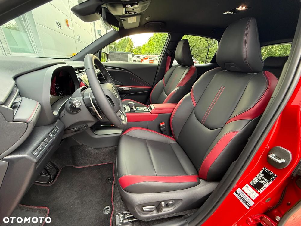 Lexus LBX 1.5 Hybrid Vibrant Edition - 10