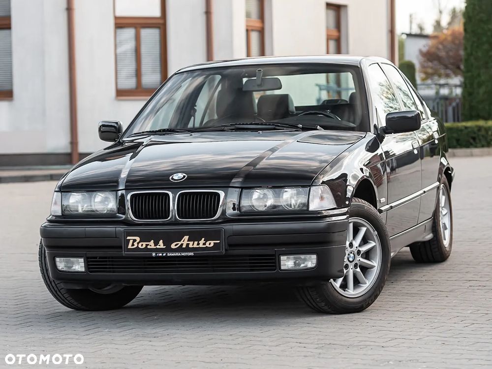 BMW Seria 3 318i - 6