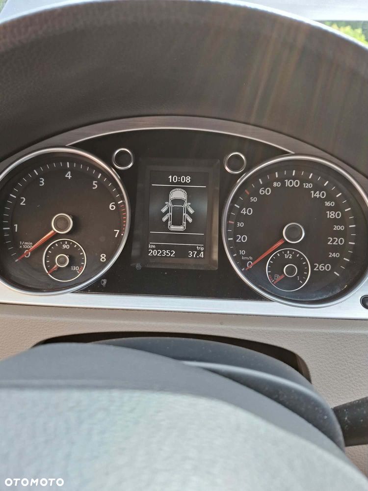 Volkswagen Passat 1.8 TSI Highline - 2