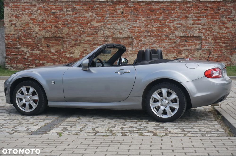 Mazda MX-5 2.0 MZR 3rd Generation - 4