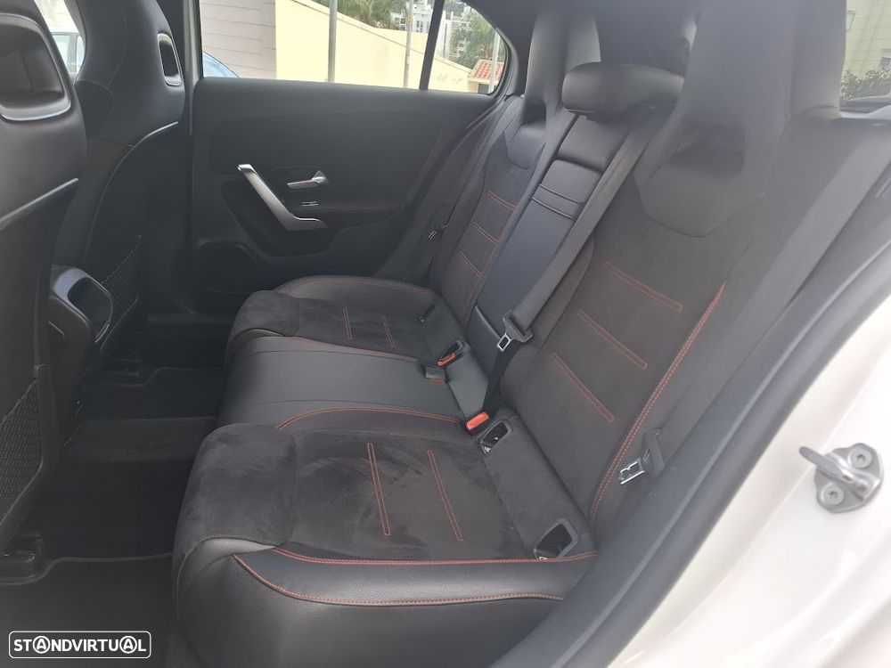 Mercedes-Benz A 200 7G-DCT AMG Line - 43