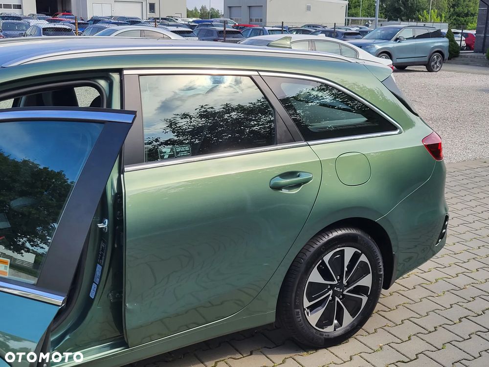 Kia Ceed 1.5 T-GDI M - 9