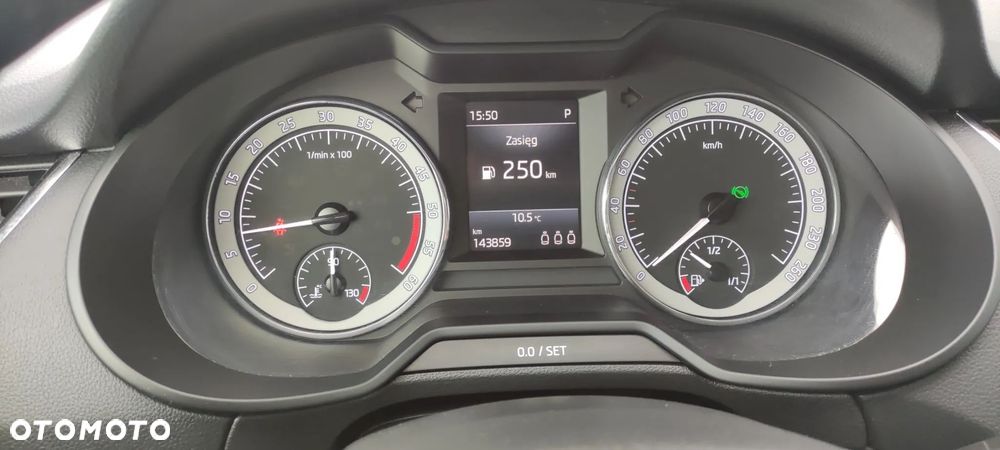 Skoda Octavia 2.0 TDI Style DSG - 15