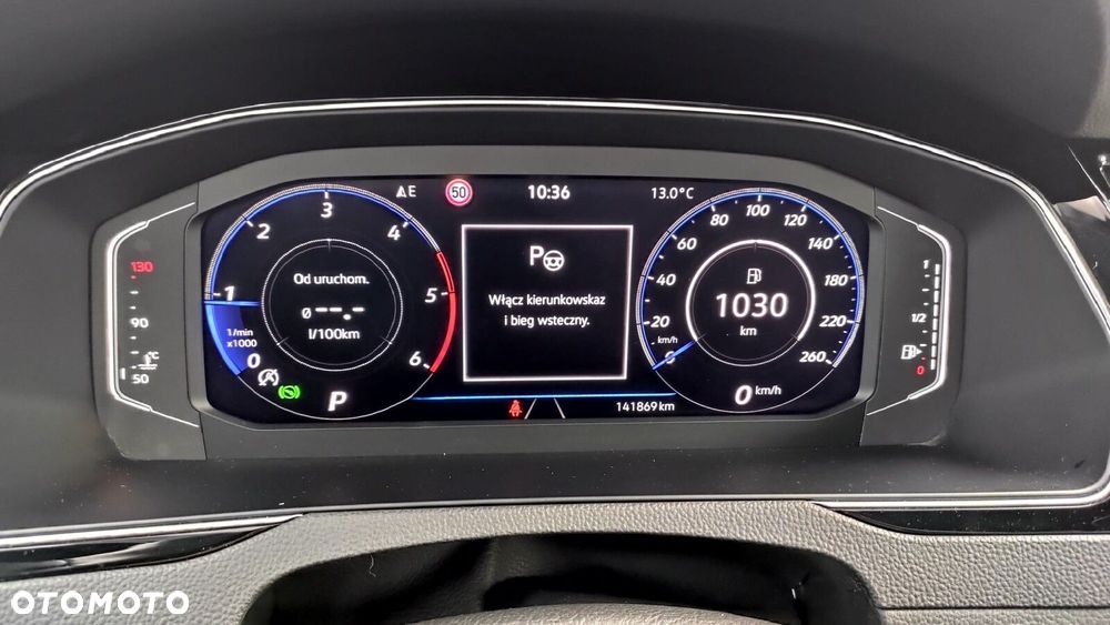 Volkswagen Passat - 16