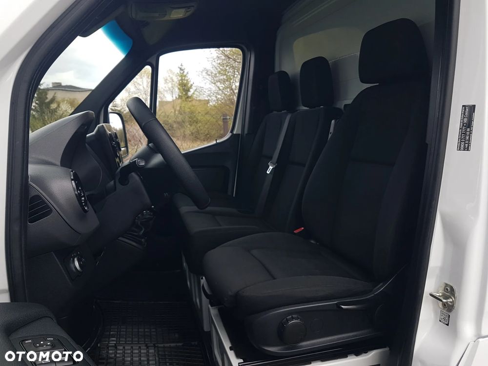 Mercedes-Benz SPRINTER 8EP KONTENER 4,11x2,15x2,30 KLIMA 314CDI MANUAL 6 BIEGÓW KRAJOWY - 7