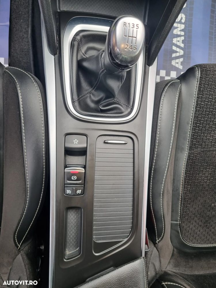 Renault Megane Blue dCi 116 Intens - 20