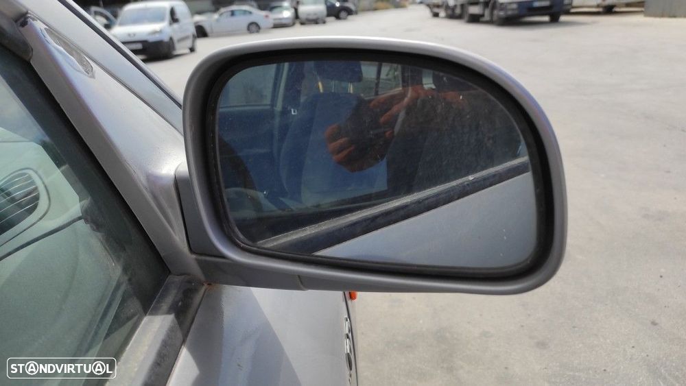 RETROVISOR DIREITO HYUNDAI SANTA FE (SM) 2.0 GLS CRDI - 7